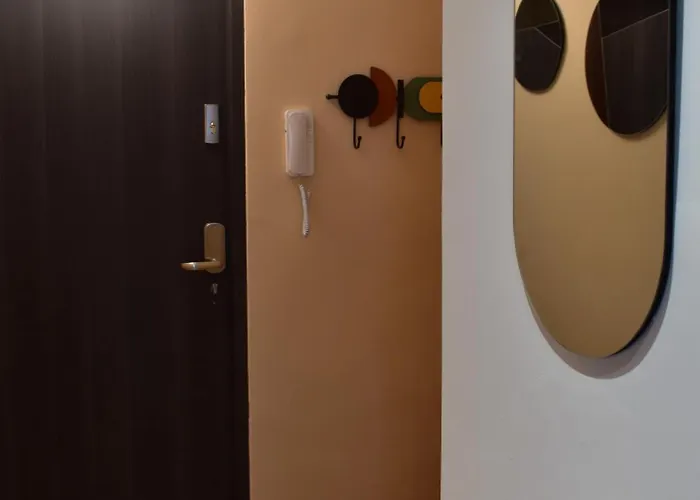 Mck 100m, Spodek 150m, Nospr Apartment