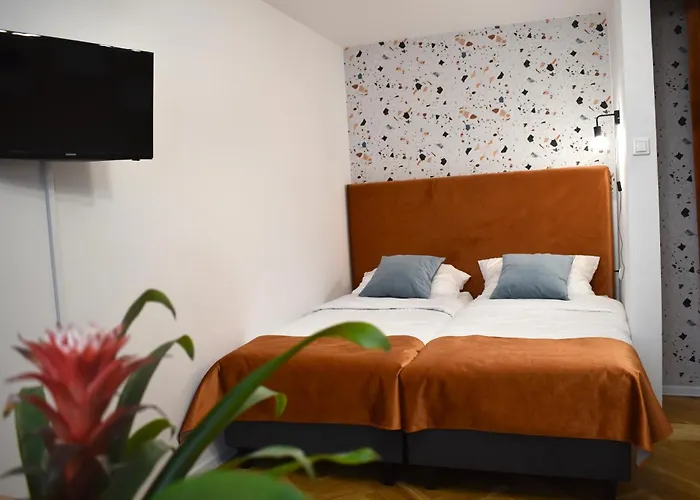 Mck 100m, Spodek 150m, Nospr